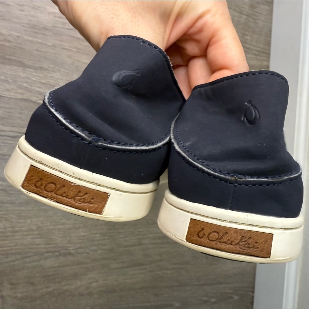 OluKai Pehuea Breathable Slip On Shoes Drop in Navy Size 9.5 - Picture 5 of 8